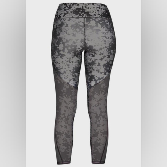 Under Armour | Camo Ankle Crop Leggings - Picture 5 of 5